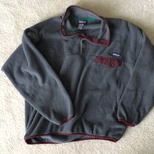 Patagonia Grey And Maroon Fleece